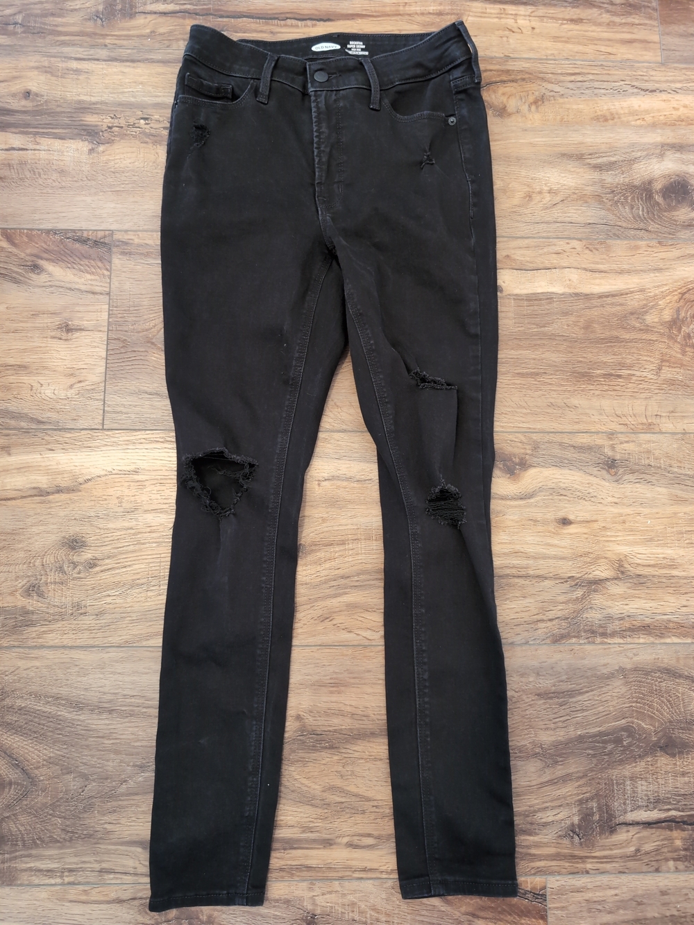 Old Navy black Distressed Women's Skinny Jeans